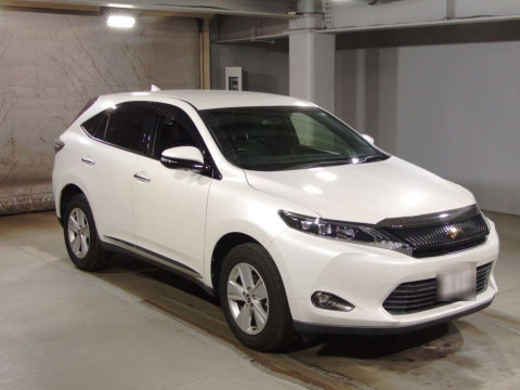 2016 Toyota Harrier ZSU60W[2]