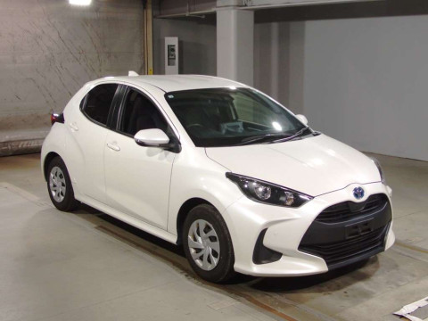 2022 Toyota YARIS MXPH10[2]