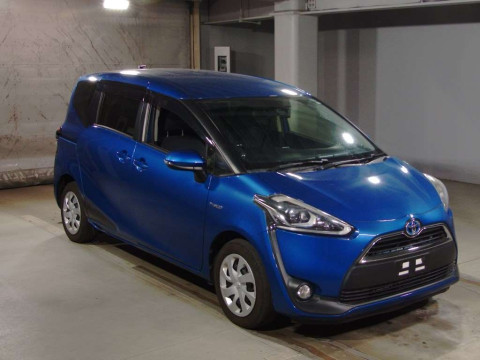 2017 Toyota Sienta NHP170G[2]