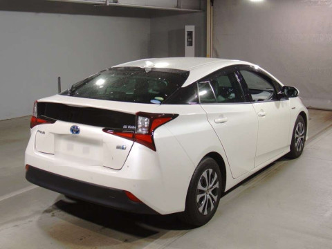 2019 Toyota Prius ZVW51[1]