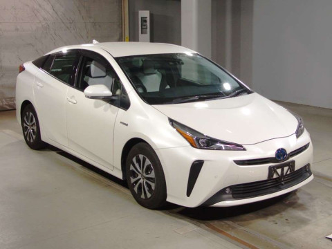 2019 Toyota Prius ZVW51[2]