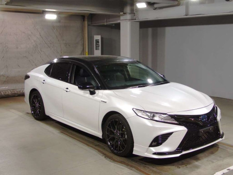 2018 Toyota Camry AXVH70[2]