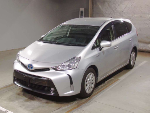 2016 Toyota Prius alpha ZVW41W[0]