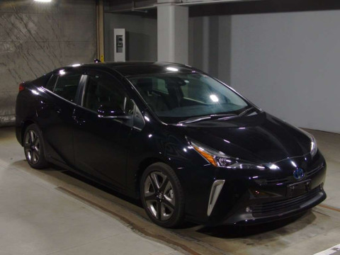 2021 Toyota Prius ZVW51[2]