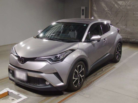 2017 Toyota C-HR NGX50[0]