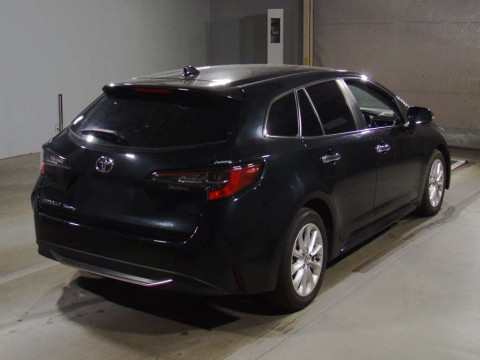 2020 Toyota Corolla Touring Wagon ZRE212W[1]