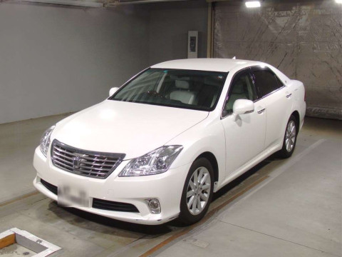 2010 Toyota Crown GRS200[0]