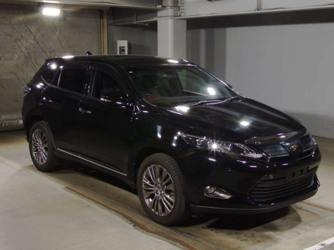 2015 Toyota Harrier ZSU60W[2]