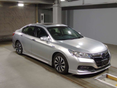 2014 Honda Accord Hybrid CR6[2]