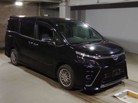 2020 Toyota Voxy ZWR80W[2]