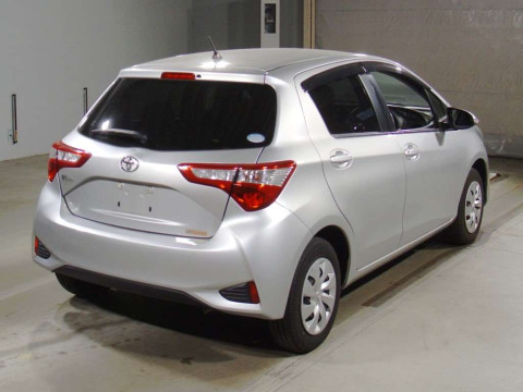 2017 Toyota Vitz KSP130[1]