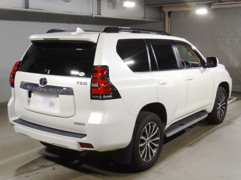 2019 Toyota Land Cruiser Prado GDJ151W[1]