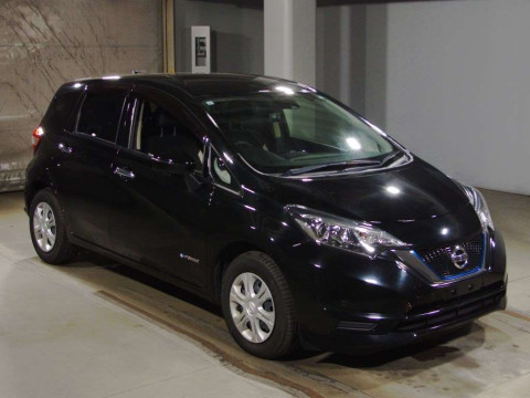 2017 Nissan Note HE12[2]