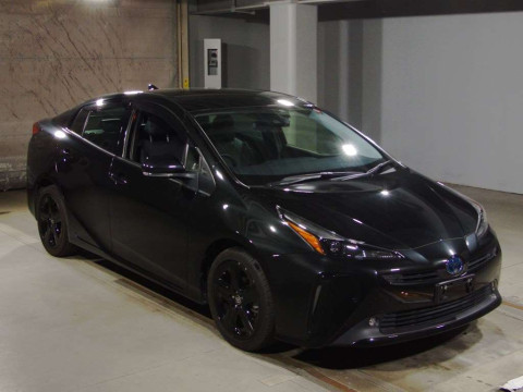 2021 Toyota Prius ZVW51[2]