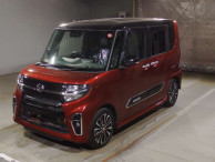 2020 Daihatsu Tanto Custom