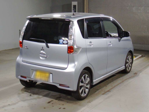 2015 Mitsubishi ek Custom B11W[1]