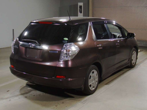 2012 Honda Fit Shuttle Hybrid GP2[1]