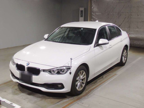 2016 BMW 3 Series 8A20[0]