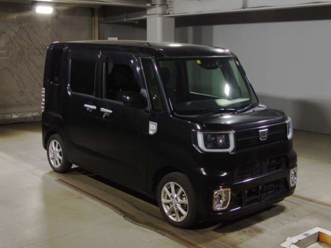 2019 Daihatsu Wake LA700S[2]