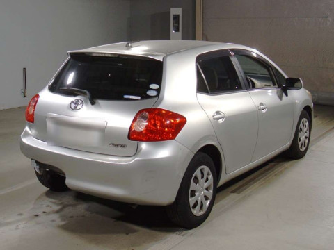 2008 Toyota Auris ZRE152H[1]