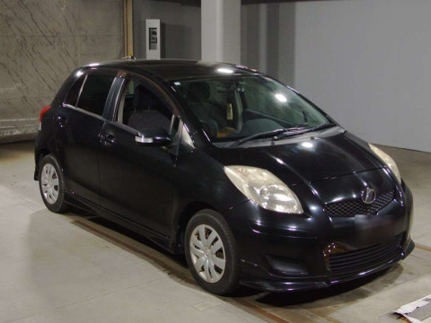 2008 Toyota Vitz SCP90[2]