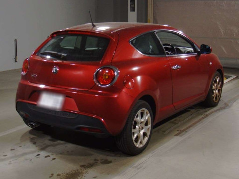 2012 Alfa Romeo MiTo 955142[1]