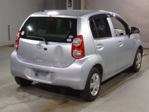 2010 Toyota Passo NGC30[1]