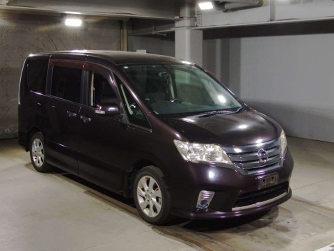 2012 Nissan Serena FC26[2]