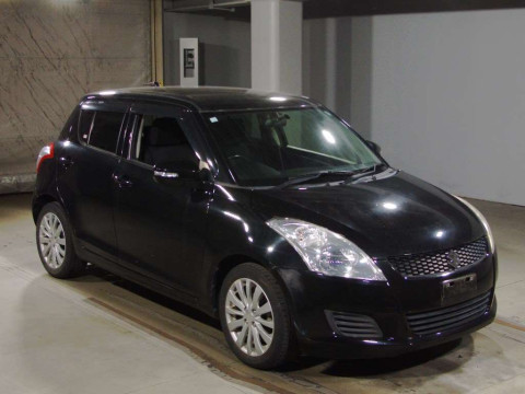 2012 Suzuki Swift ZC72S[2]