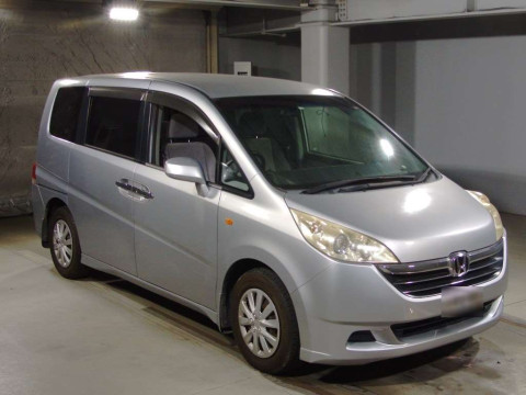 2006 Honda Step WGN RG1[2]