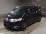 2011 Honda Freed Spike