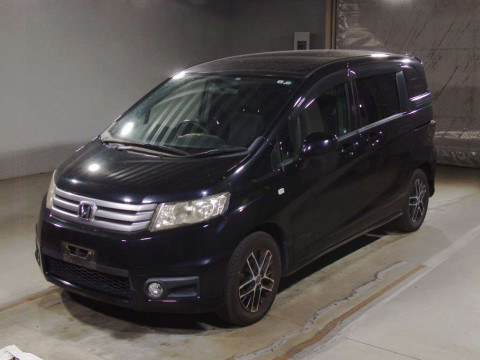 2011 Honda Freed Spike GB3[0]