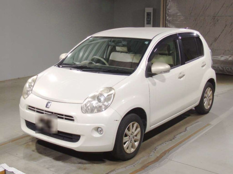 2011 Toyota Passo NGC30[0]