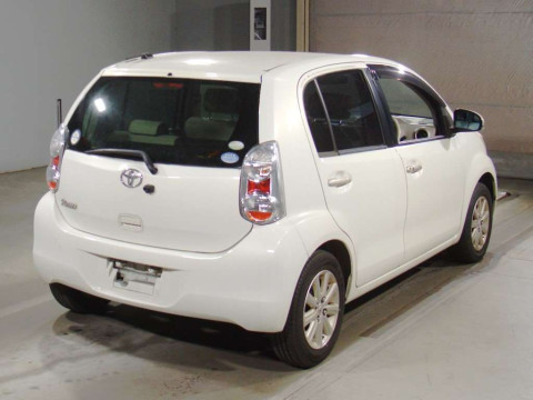 2011 Toyota Passo NGC30[1]