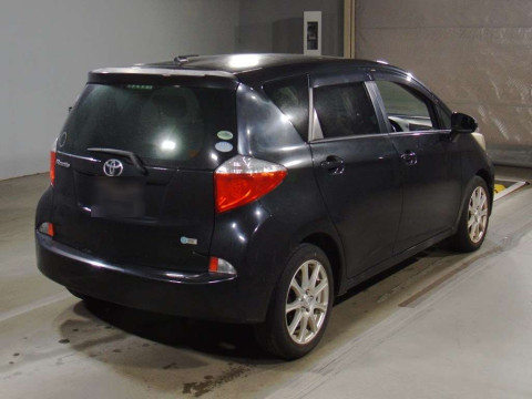 2012 Toyota Ractis NSP120[1]