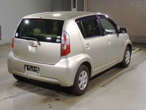 2010 Toyota Passo KGC10[1]