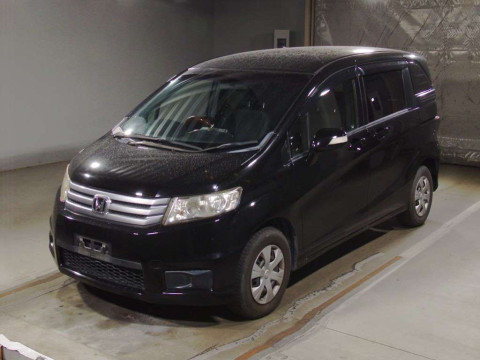 2013 Honda Freed Spike GB3[0]