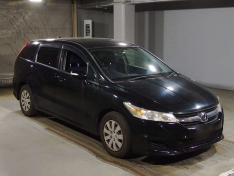 2011 Honda Stream RN6[2]