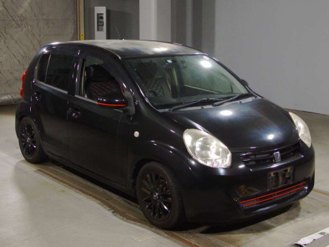 2014 Toyota Passo KGC30[2]