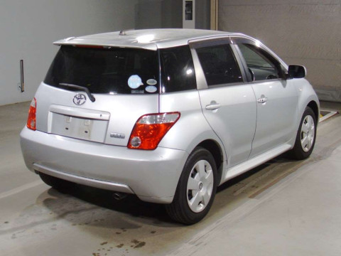 2005 Toyota IST NCP61[1]