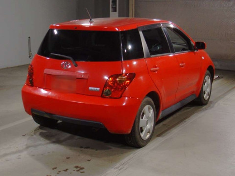 2004 Toyota IST NCP60[1]