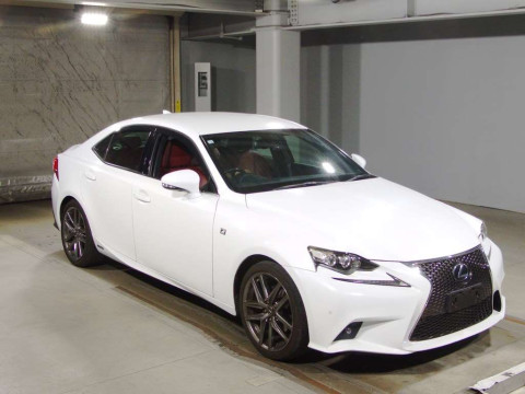 2014 Lexus IS AVE30[2]