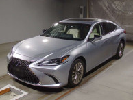 2021 Lexus ES