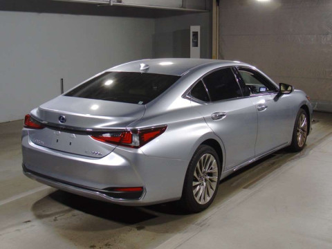 2021 Lexus ES AXZH11[1]