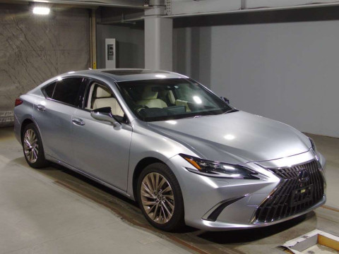 2021 Lexus ES AXZH11[2]