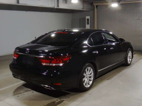 2013 Lexus LS USF40[1]