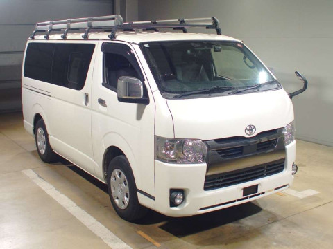 2020 Toyota Hiace Van TRH200V[2]