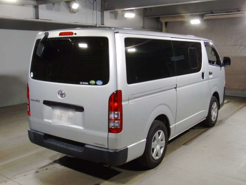 2018 Toyota Regiusace Van TRH200V[1]