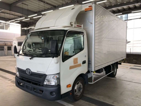 2017 Toyota Toyoace Truck XZU710[0]