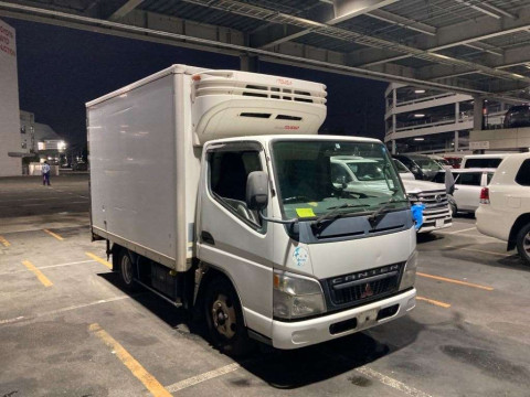 2005 Mitsubishi Fuso Canter FE70DB[2]